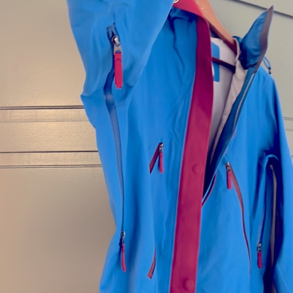 MEC Apex Icefield Jacket - Picture 3 of 10